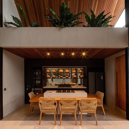 Villa Feh Bali By House Of Winds - Neo Tropical Eden Near Canggu Kerobokan  Ngoại thất bức ảnh